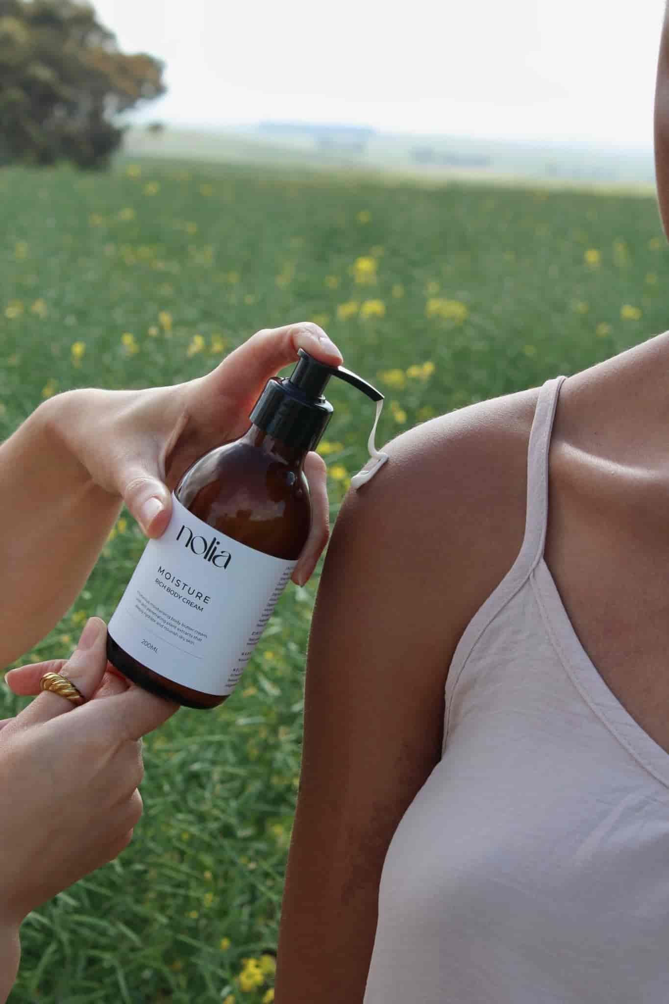 MOISTURE - RICH BODY CREAM - Nolia Skin