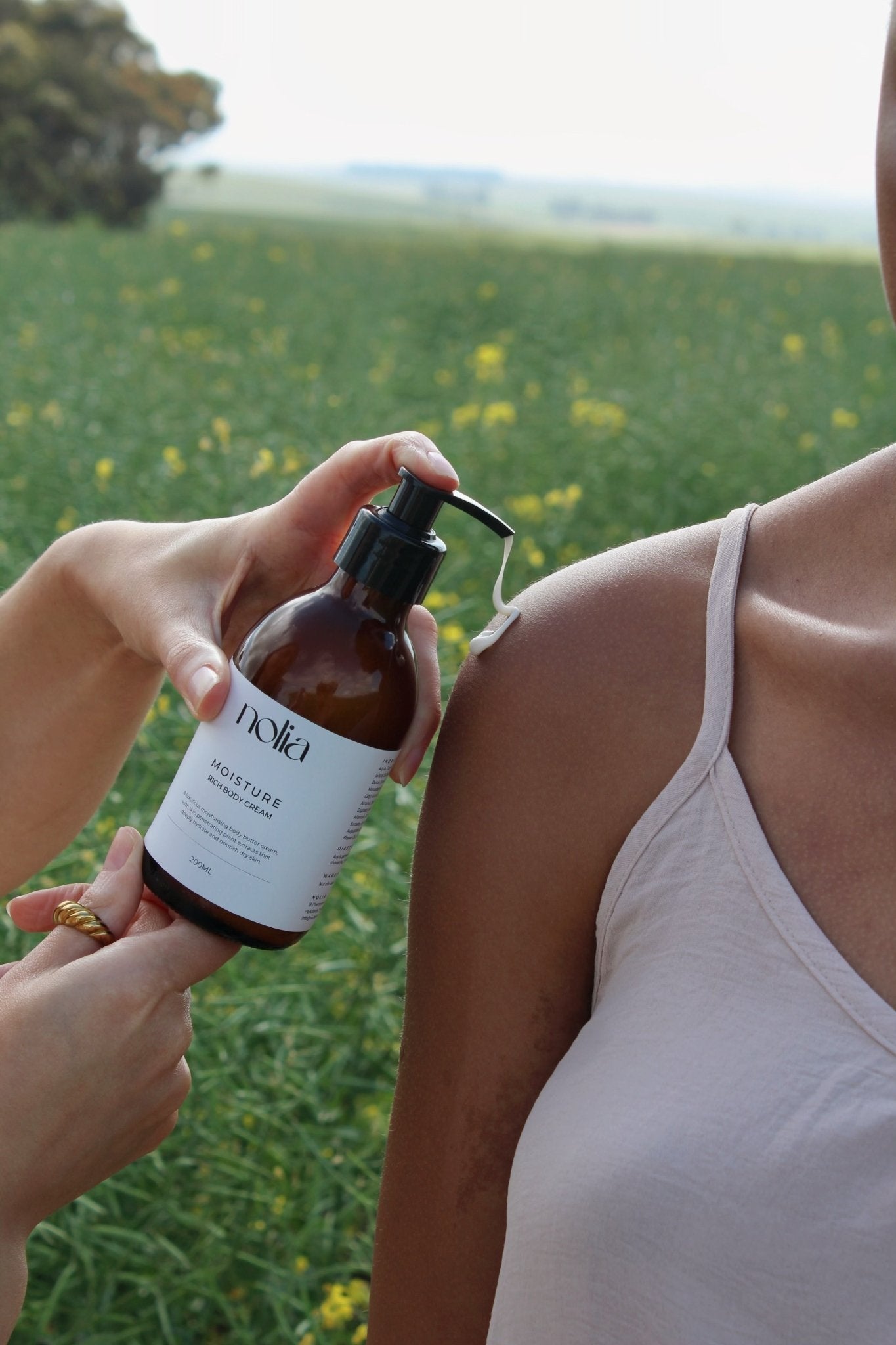 MOISTURE - RICH BODY CREAM - Nolia Skin